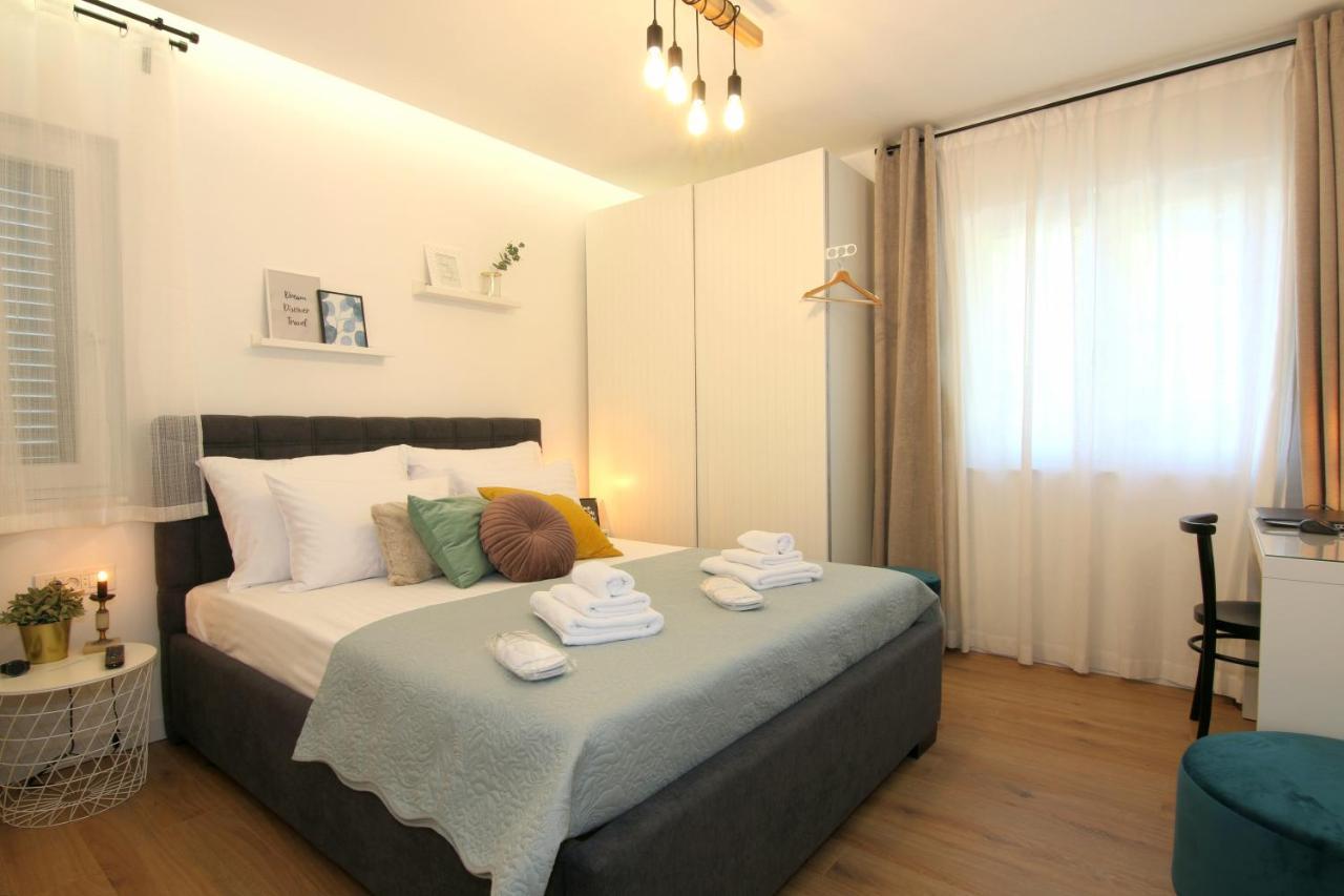 Apartments Tona Жаборич Екстер'єр фото